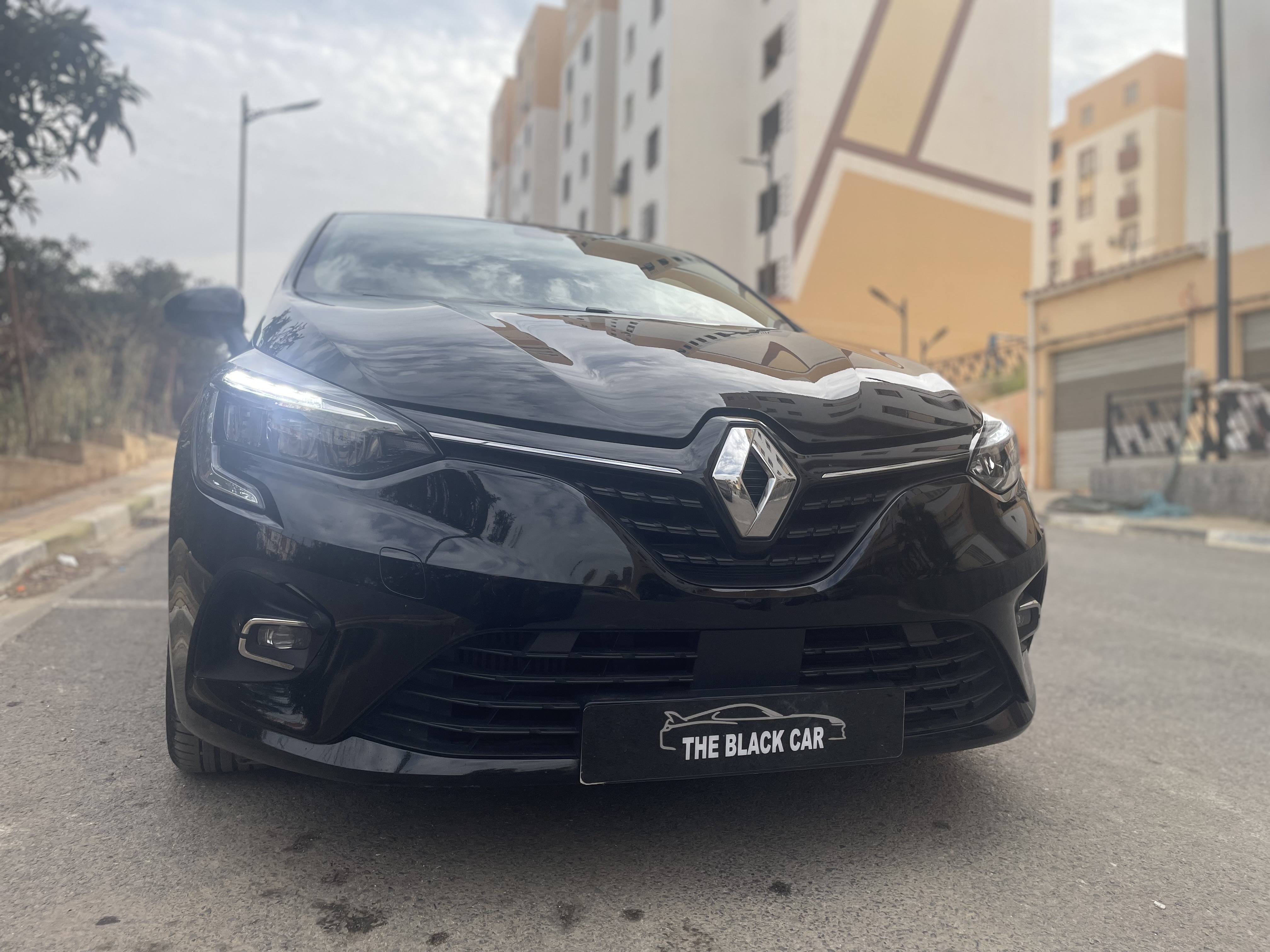 Clio 5 2023 Noir